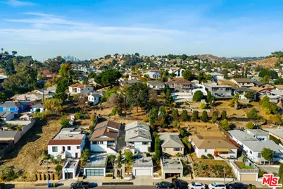 2323 Warwick Ave, Los Angeles, CA 90032 - Photo 3
