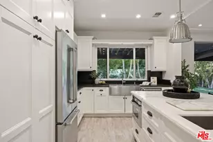 15232 Hartsook St, Sherman Oaks, CA 91403 - Photo 9
