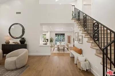 15232 Hartsook St, Sherman Oaks, CA 91403 - Photo 5
