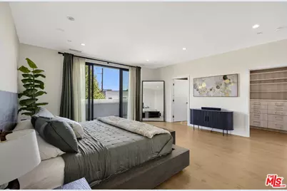 713 N Sierra Bonita Ave, Los Angeles, CA 90046 - Photo 27