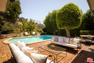 10216 Cielo Dr, Los Angeles, CA 90210 - Photo 23