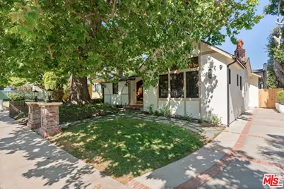 224 N Bowling Green Way, Los Angeles, CA 90049 - Photo 3