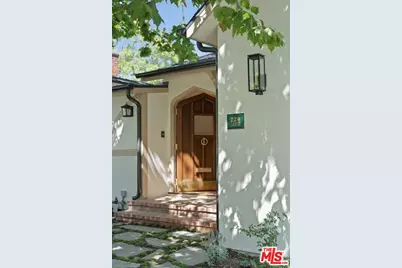 224 N Bowling Green Way, Los Angeles, CA 90049 - Photo 5