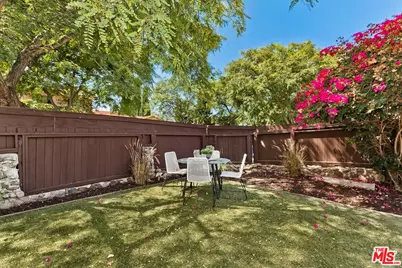 8597 Higuera St, Culver City, CA 90232 - Photo 19
