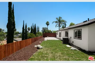 8334 Denise Ln, West Hills, CA 91304 - Photo 15