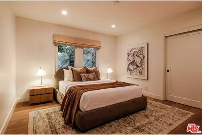 331 N Kilkea Dr, Los Angeles, CA 90048 - Photo 19