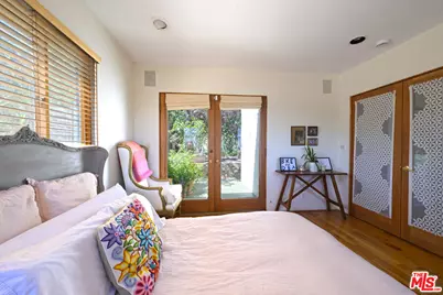 6855 Los Altos Pl, Los Angeles, CA 90068 - Photo 27