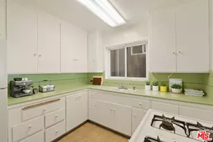 32 5th Pl, Long Beach, CA 90802 - Photo 11