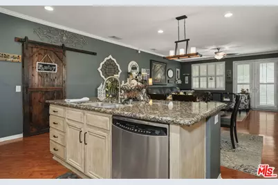 40738 Inwood Ct, Palmdale, CA 93551 - Photo 15
