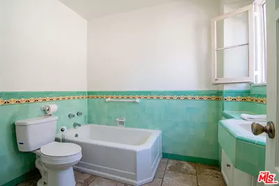 8828 Alcott St, Los Angeles, CA 90035 - Photo 51