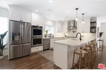 8828 Alcott St, Los Angeles, CA 90035 - Photo 11