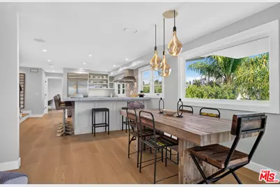 8276 Woodshill Trl, Los Angeles, CA 90069 - Photo 13