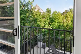 8276 Woodshill Trail, Los Angeles, CA 90069 - Photo 23