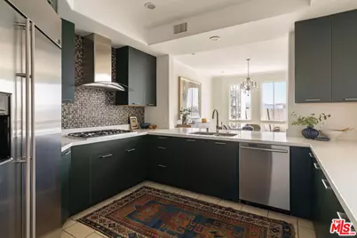 558 Caruso Ave, Glendale, CA 91210 - Photo 13