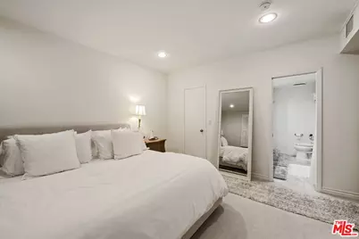 1375 Kelton Ave #107, Los Angeles, CA 90024 - Photo 9
