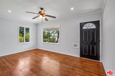 901 W Brazil St, Compton, CA 90220 - Photo 5