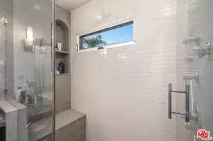 10525 Tennessee Ave, Los Angeles, CA 90064 - Photo 29