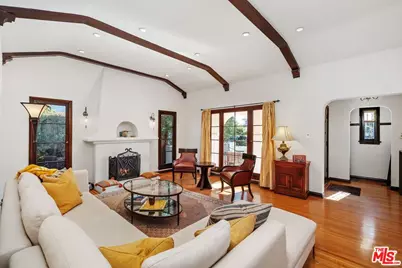 10525 Tennessee Ave, Los Angeles, CA 90064 - Photo 13