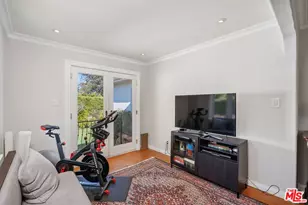 10525 Tennessee Ave, Los Angeles, CA 90064 - Photo 25
