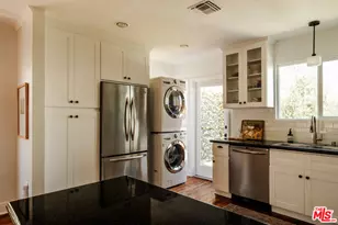 3006 11th Ave, Los Angeles, CA 90018 - Photo 17