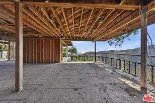 1545 Umeo Rd, Los Angeles, CA 90272 - Photo 13