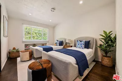 11662 Duque Dr, Studio City, CA 91604 - Photo 31
