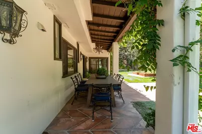 11662 Duque Dr, Studio City, CA 91604 - Photo 49