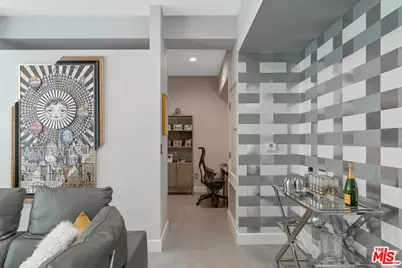 1250 N Harper Ave #302-A, Los Angeles, CA 90046 - Photo 29