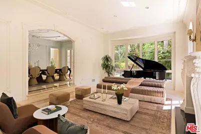 166 N McCadden Pl, Los Angeles, CA 90004 - Photo 9