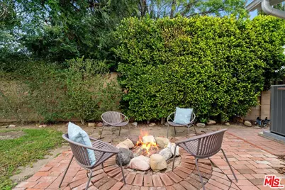 23445 Sylvan St, Woodland Hills, CA 91367 - Photo 35