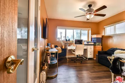 5720 S Chariton Ave, Los Angeles, CA 90056 - Photo 31