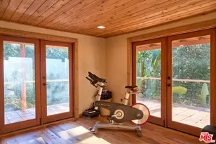 22068 Topanga School Rd, Topanga, CA 90290 - Photo 33