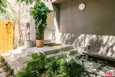 775 Montecito Dr, Los Angeles, CA 90031 - Photo 3