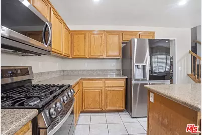 13127 Bay Meadow Ave, Chino, CA 91710 - Photo 11