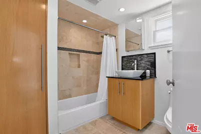 5065 Goodland Ave, Los Angeles, CA 91607 - Photo 53