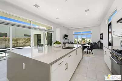 584 Fountain Dr, Palm Springs, CA 92262 - Photo 7