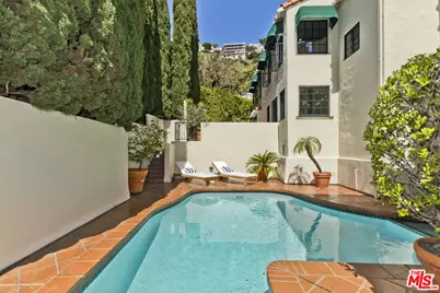 1701 Queens Ct, Los Angeles, CA 90069 - Photo 51