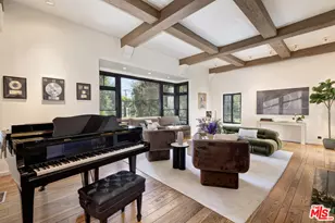 1701 Queens Ct, Los Angeles, CA 90069 - Photo 9