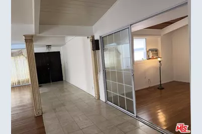 6417 Wystone Ave, Los Angeles, CA 91335 - Photo 13