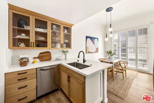 1098 Everett Pl, Los Angeles, CA 90026 - Photo 13
