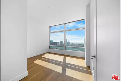 900 W Olympic Blvd #32I, Los Angeles, CA 90015 - Photo 29