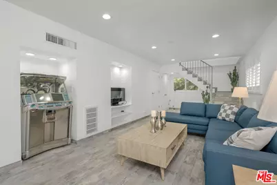2458 Zorada Dr, Los Angeles, CA 90046 - Photo 25