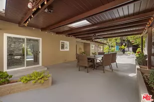 2458 Zorada Dr, Los Angeles, CA 90046 - Photo 5