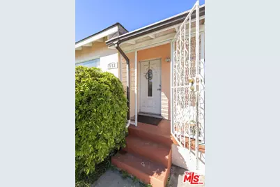 553 W 109th St, Los Angeles, CA 90044 - Photo 5
