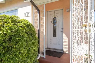 553 W 109th St, Los Angeles, CA 90044 - Photo 5