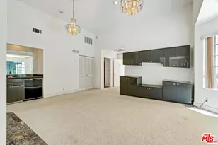 4623 Hayvenhurst Ave, Encino, CA 91436 - Photo 17