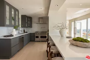 8515 Hedges Way, Los Angeles, CA 90069 - Photo 11