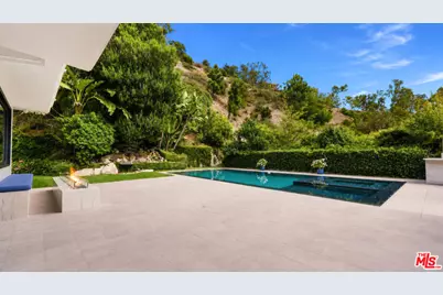 1856 Loma Vista Dr, Beverly Hills, CA 90210 - Photo 63