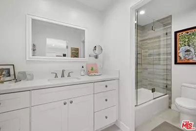 6795 Las Olas Way, Malibu, CA 90265 - Photo 21
