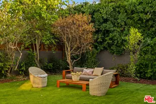 3833 Coolidge Ave, Los Angeles, CA 90066 - Photo 1